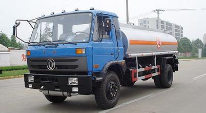 13噸加油車(chē)